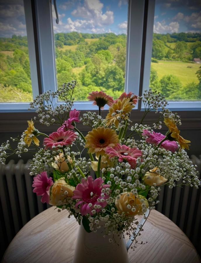 The Old Rectory - Valley View Room In Private Home Stockton-on-Teme ภายนอก รูปภาพ