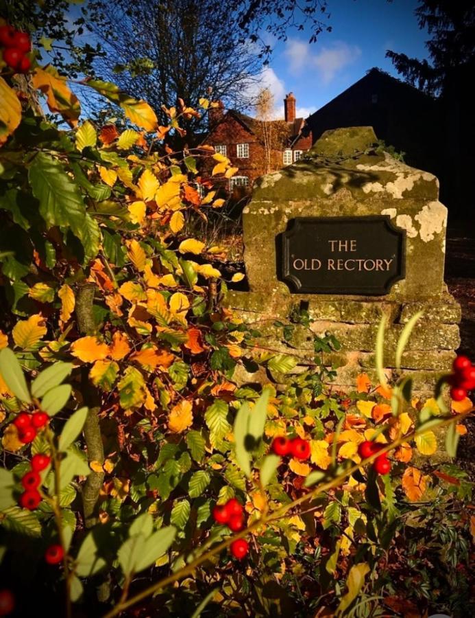 The Old Rectory - Valley View Room In Private Home Stockton-on-Teme ภายนอก รูปภาพ
